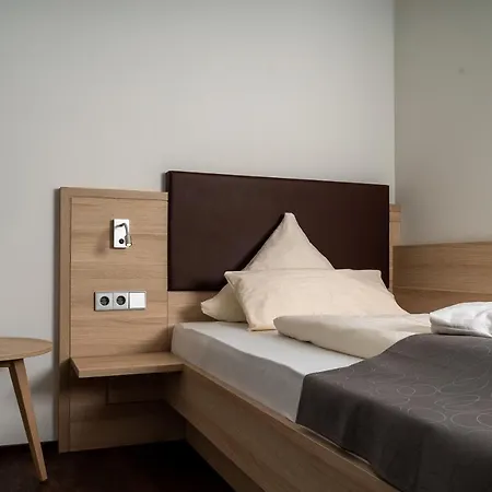 Am Froschbaechel 3* Buehl (Rastatt)